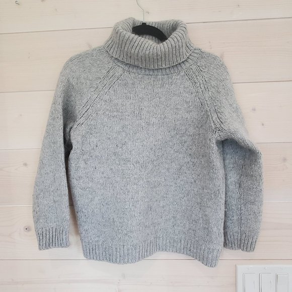 GAP Wool/Alpaca Turtleneck Sweater - Picture 1 of 4